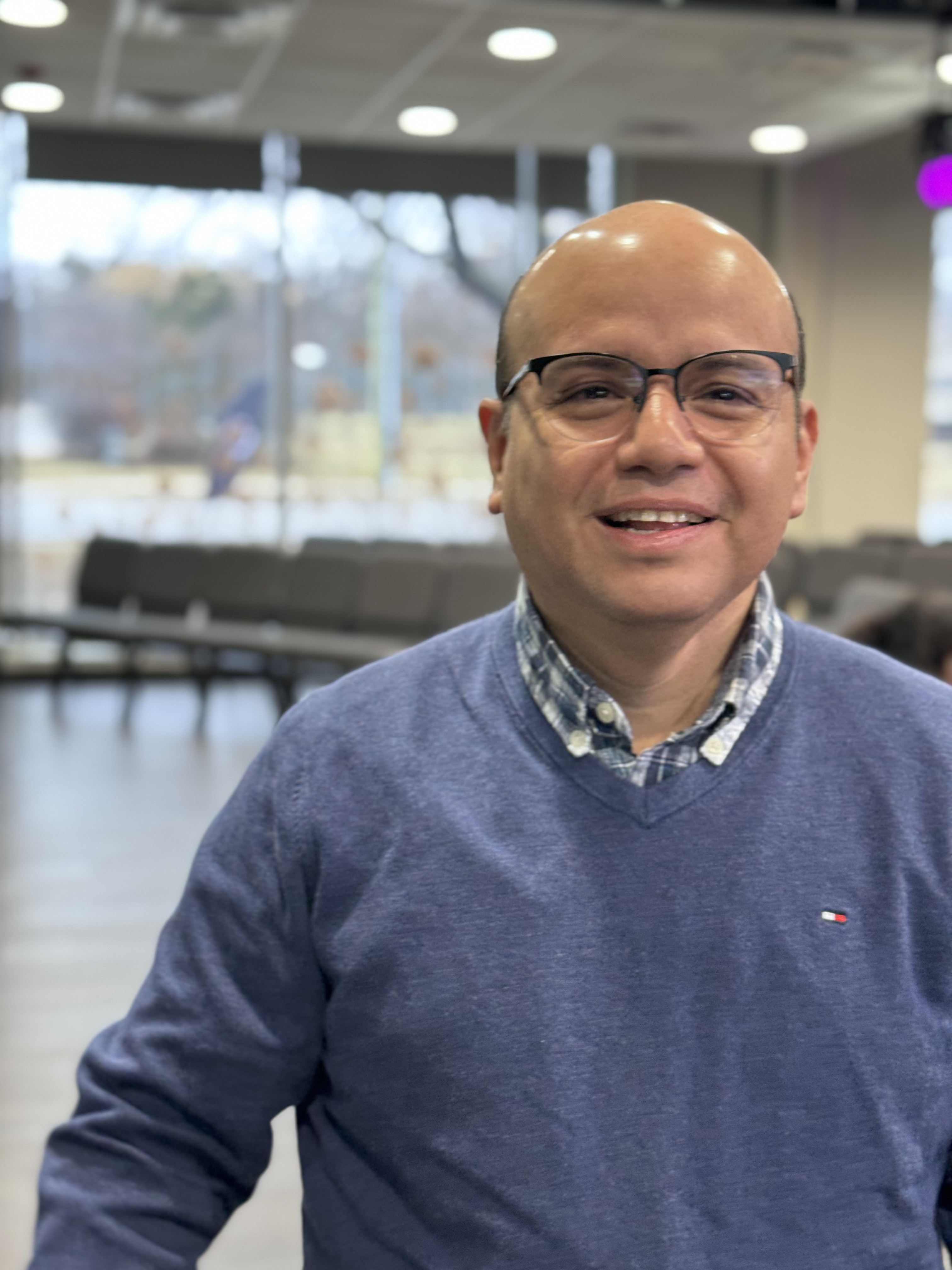 Leonardo Reyes — Oakville Spanish Pastor